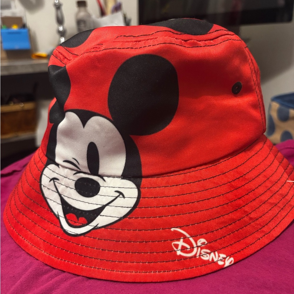 Disney Bundle - Picture 4 of 12